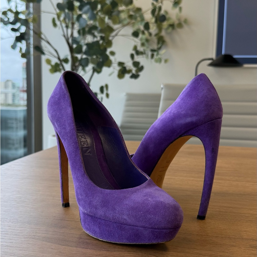 Alexander McQueen Vibrant Purple Suede Heels